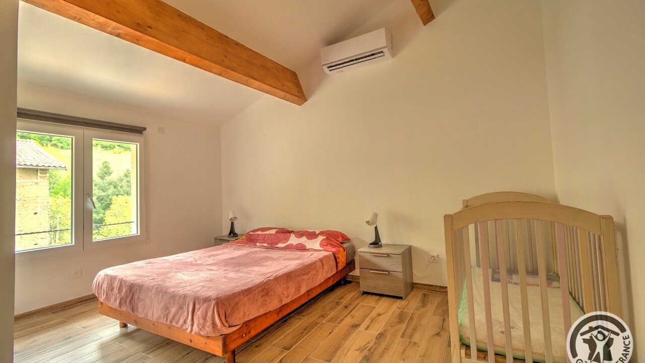 Photo of Bedroom in Courzieu