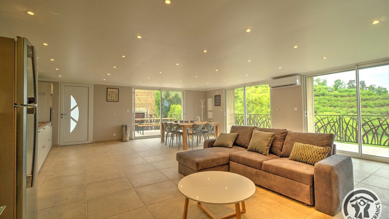 Photo of Livingroom in Courzieu