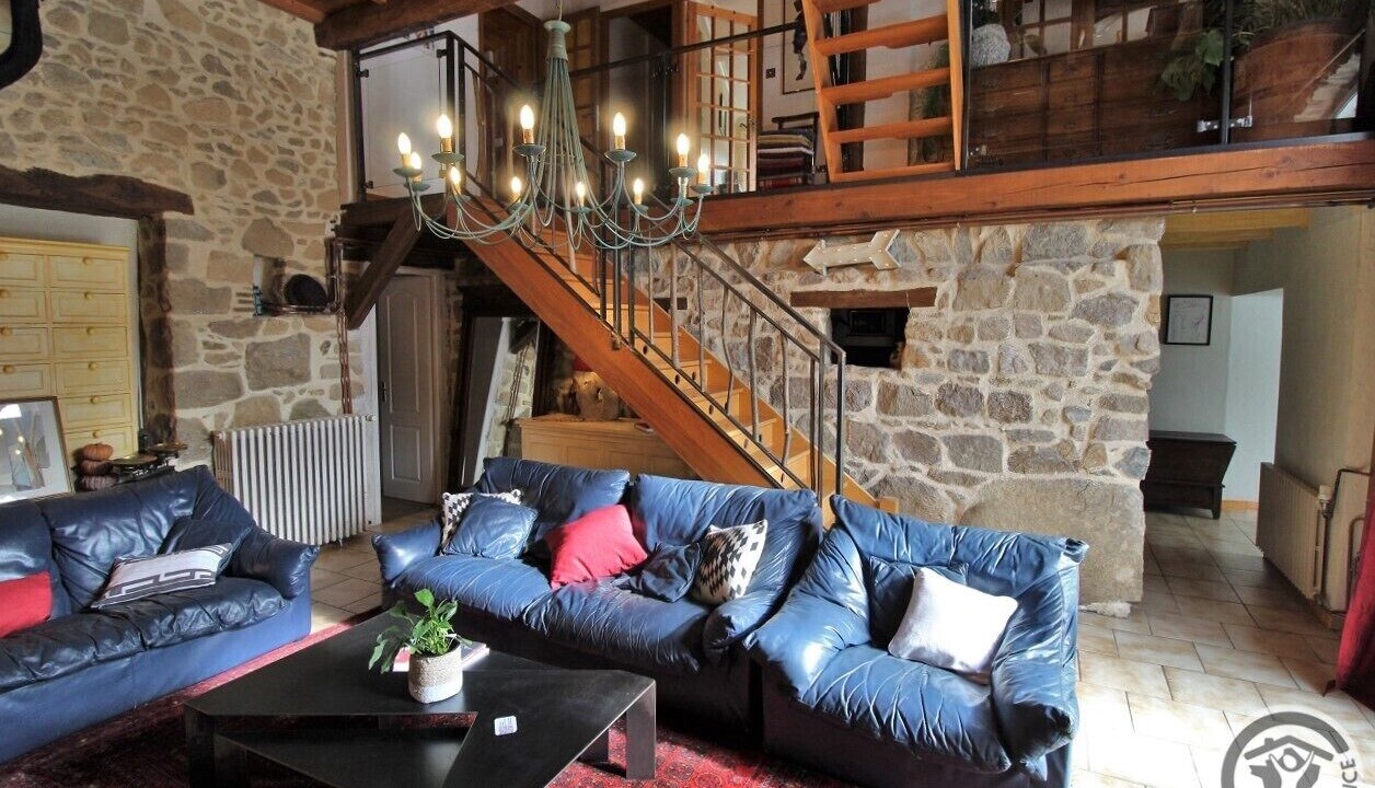 Photo of Livingroom in Saint-Igny-de-Vers