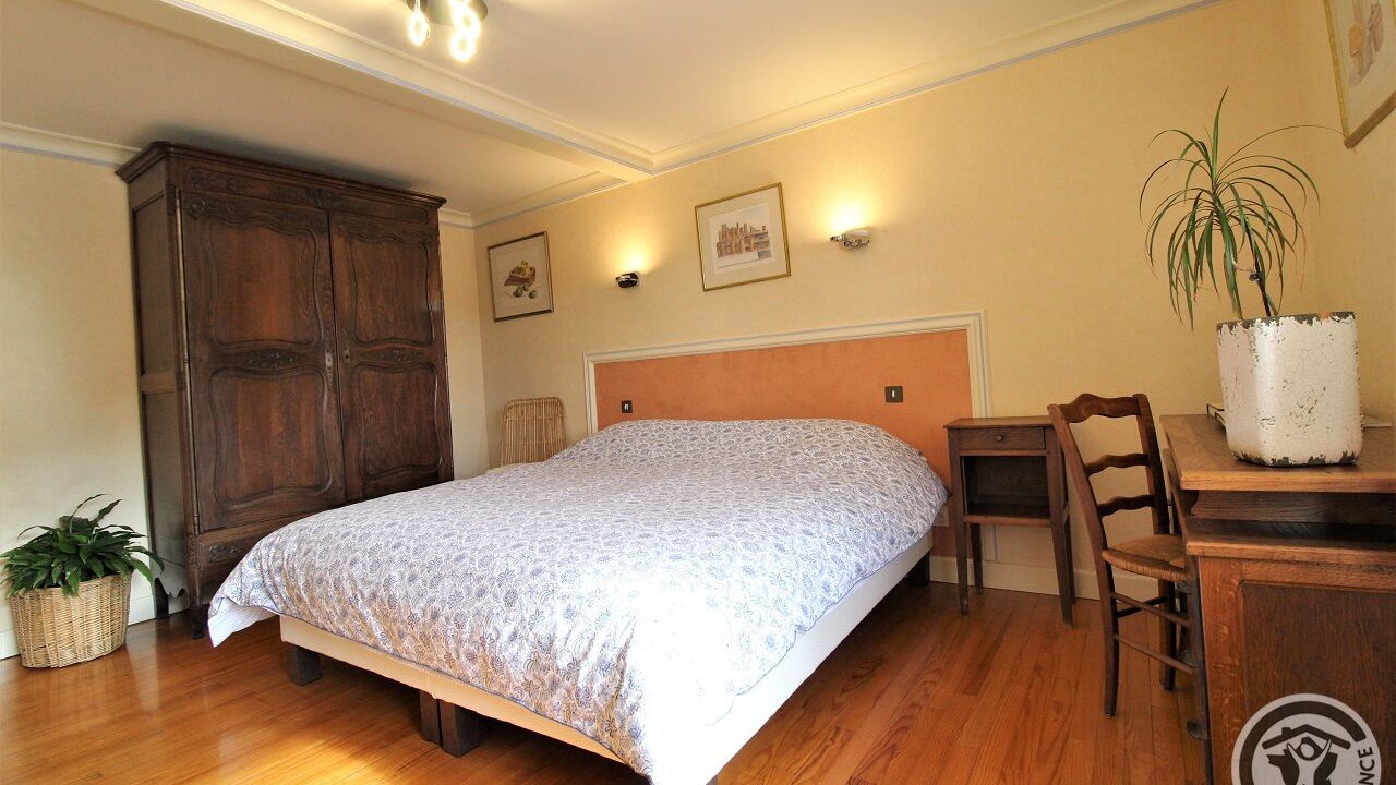 Photo of Bedroom in Saint-Igny-de-Vers
