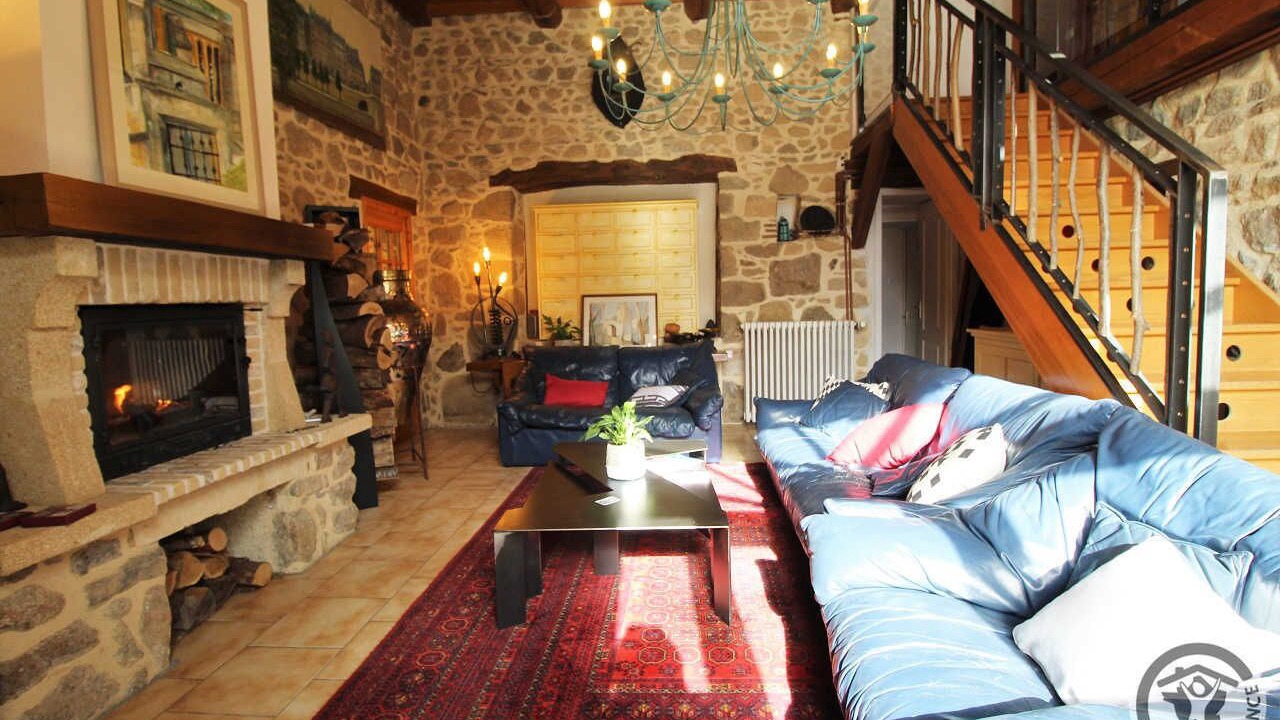 Photo of Livingroom in Saint-Igny-de-Vers