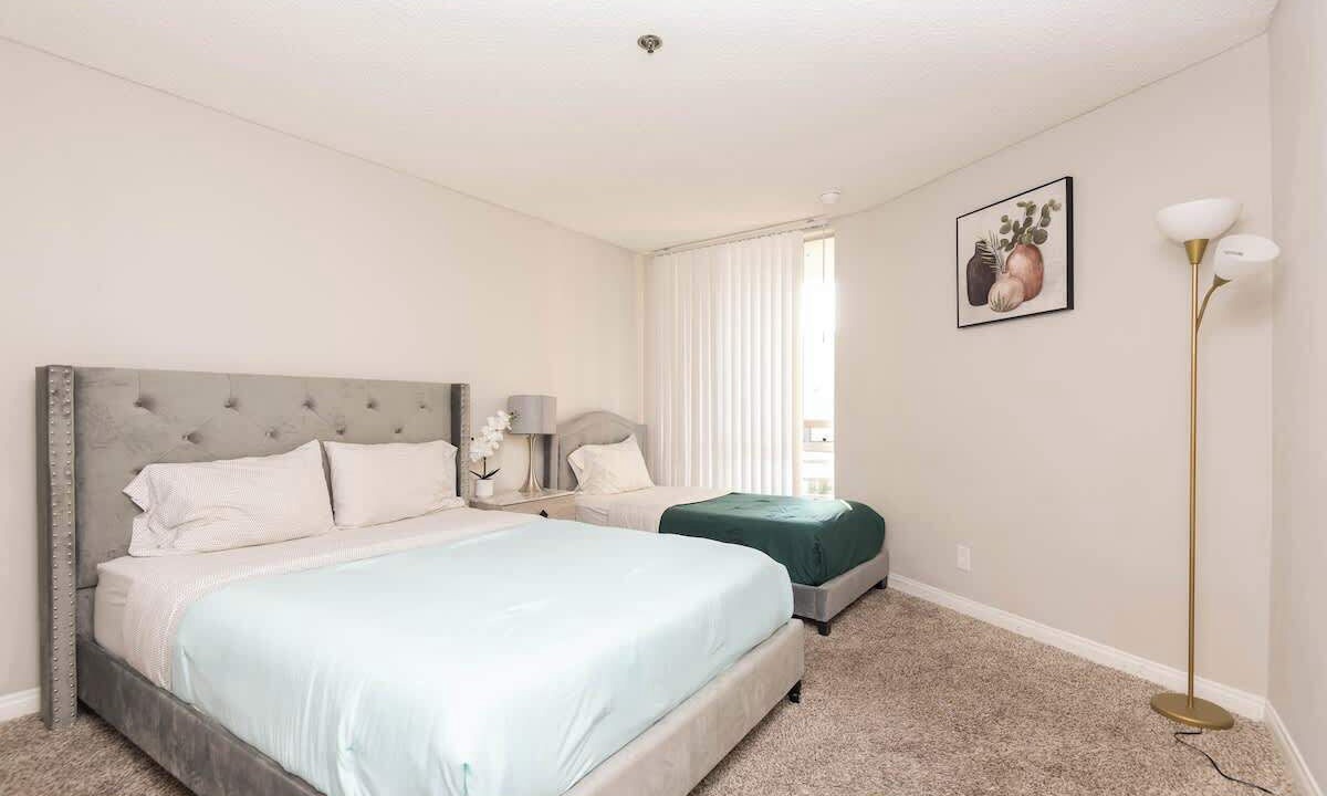 Photo of Bedroom in Hollywood
