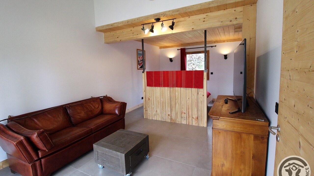 Photo of Others in Brindas