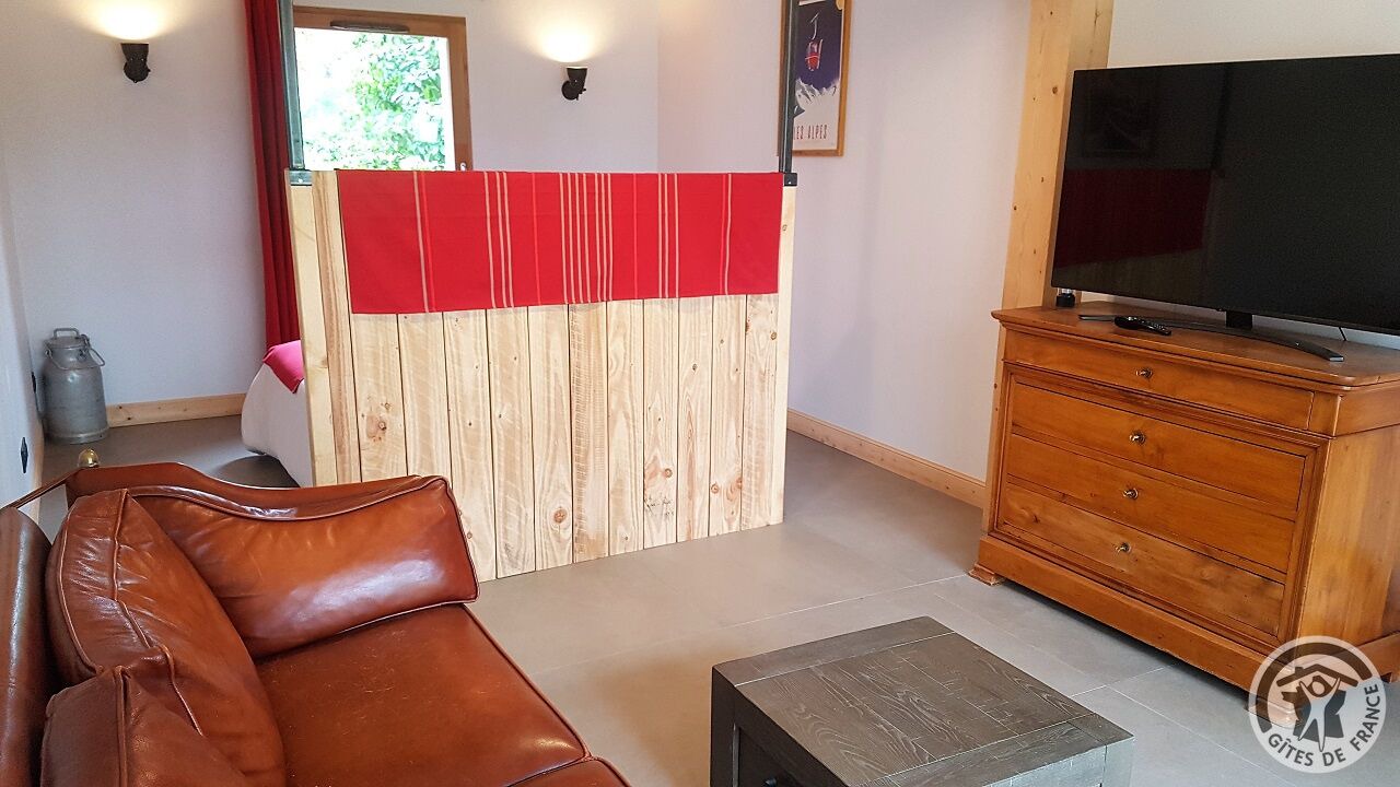 Photo of Others in Brindas