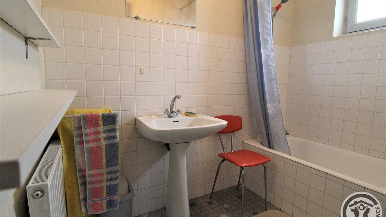 Photo of Bathroom in Rontalon