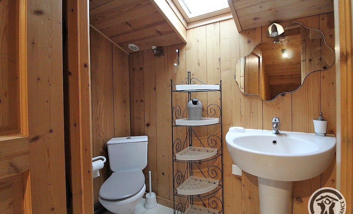 Photo of Bathroom in Les Haies