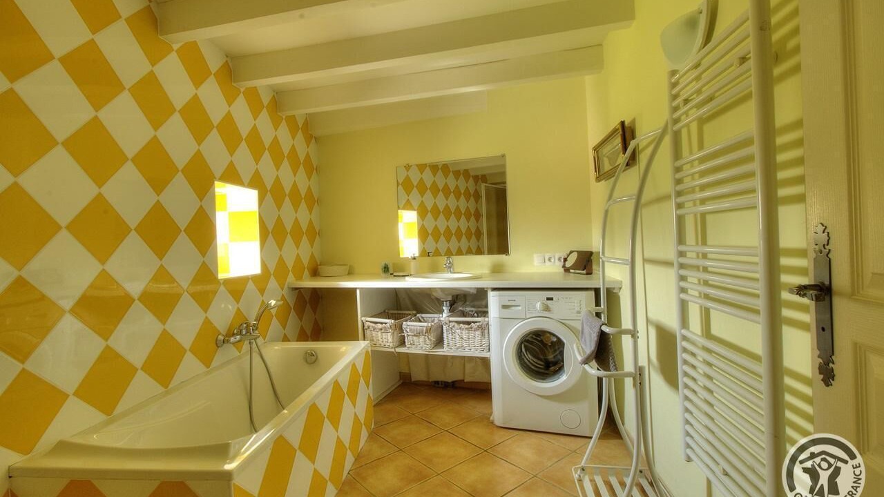 Photo of Bathroom in Saint-Julien