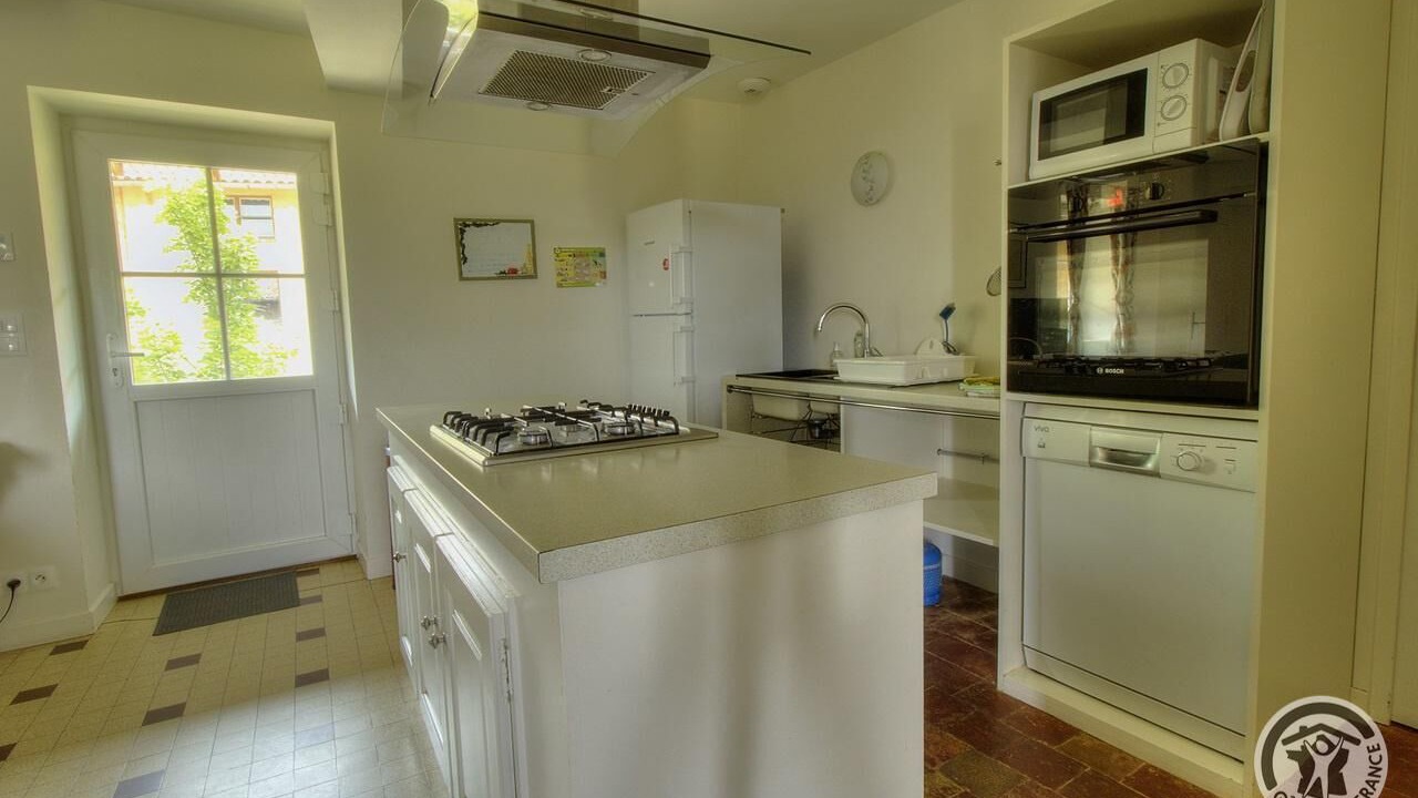 Photo of Kitchen in Saint-Julien