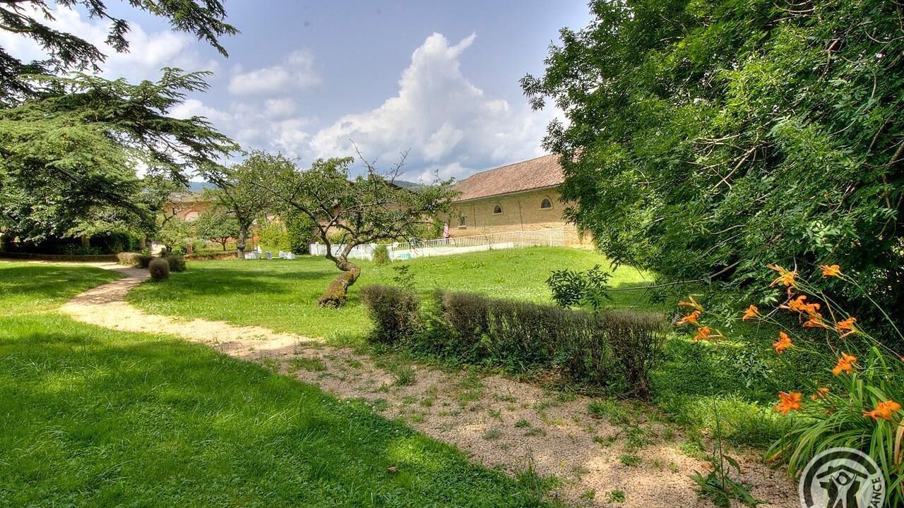 Photo of Outdoor in Saint-Julien