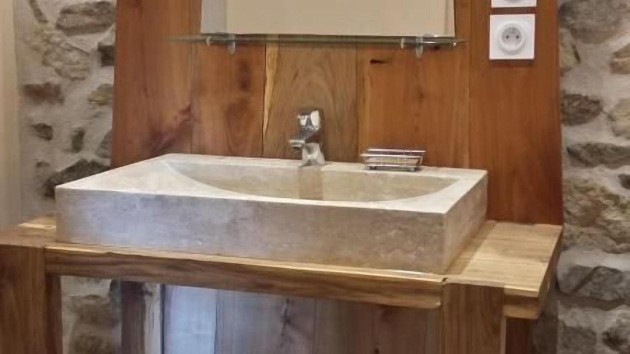 Photo of Bathroom in Valsonne