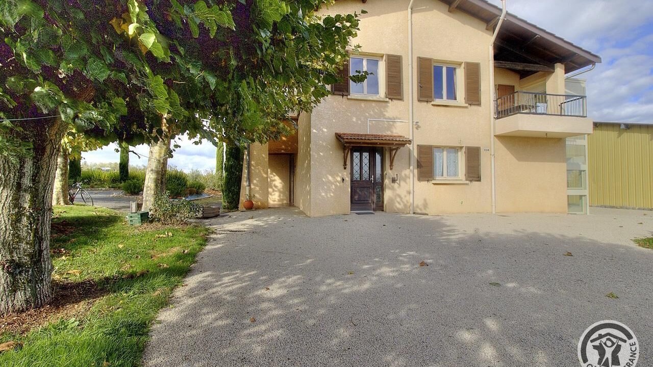 Photo of Outdoor in Sarcey