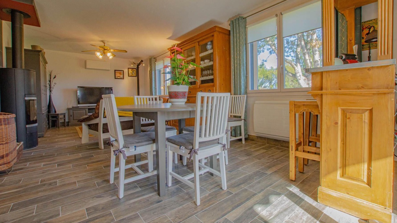 Photo of Others in Geraudot