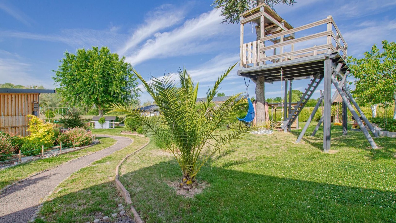 Photo of Others in Geraudot