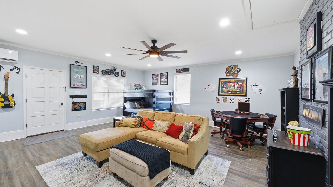 Photo of Livingroom in McKinney