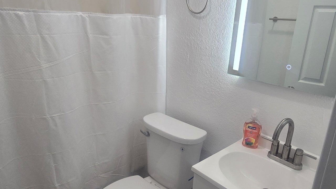 Photo of Bathroom in Iona