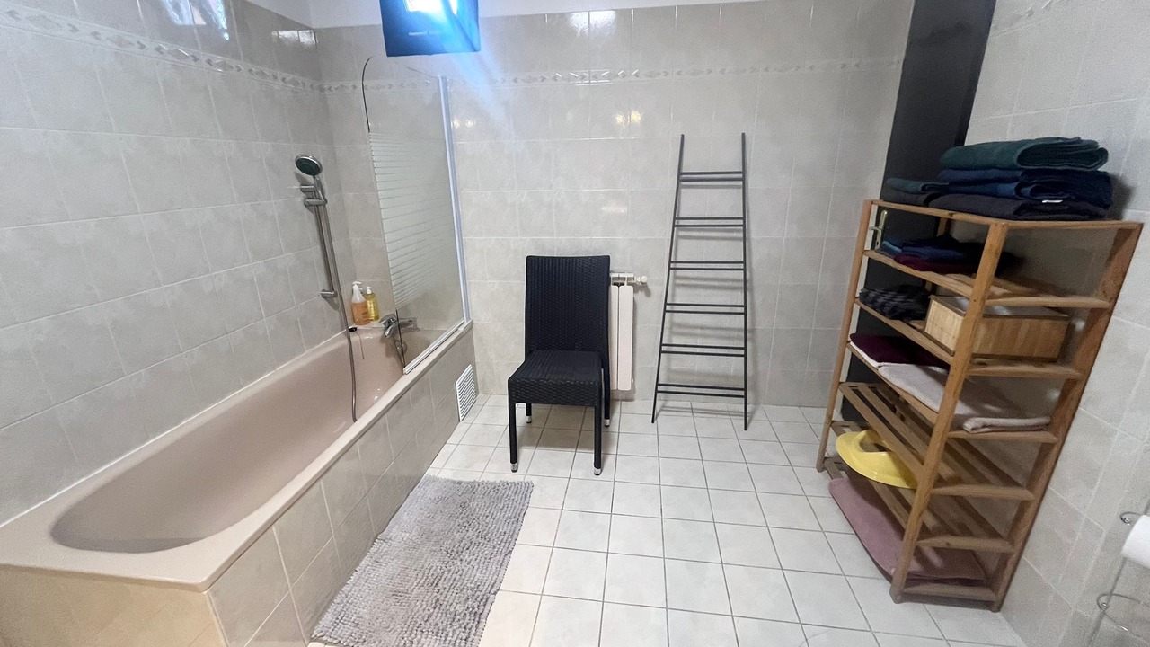 Photo of Bathroom in Lavelanet