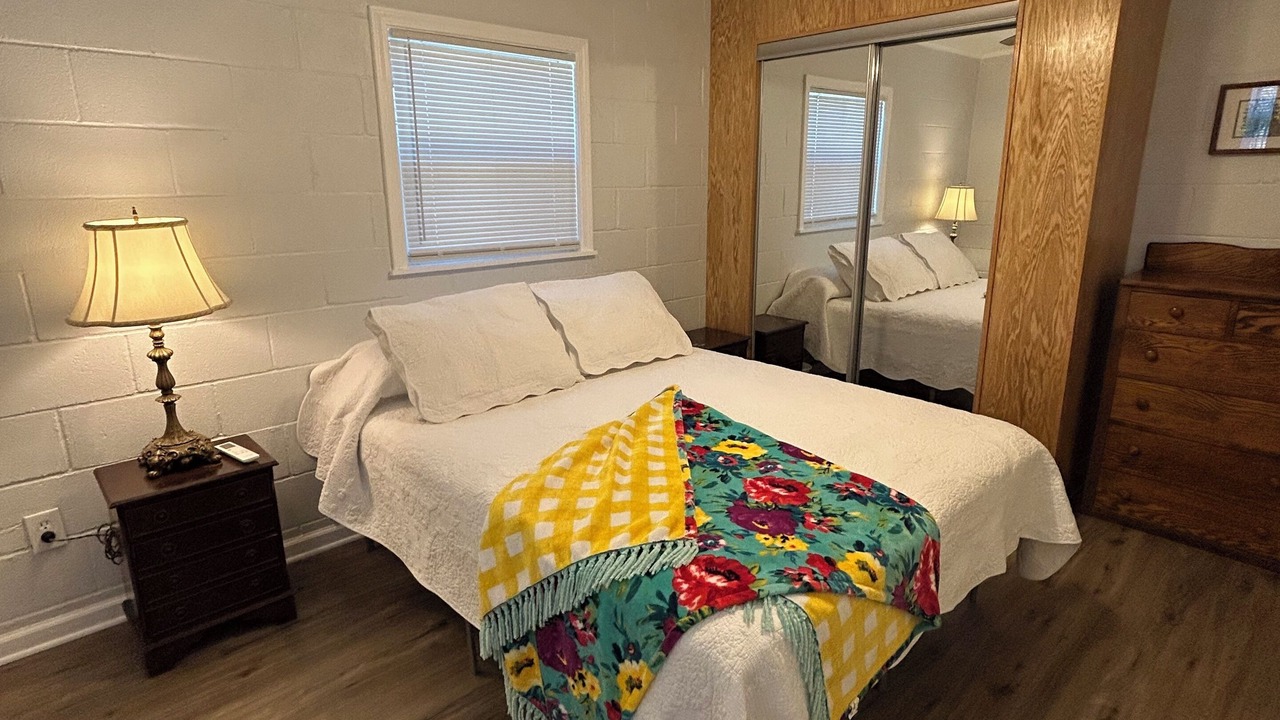 Photo of Bedroom in Thurber