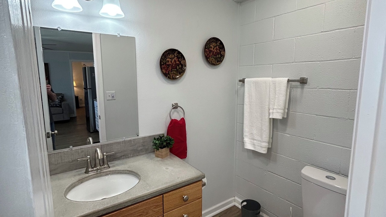 Photo of Bathroom in Thurber