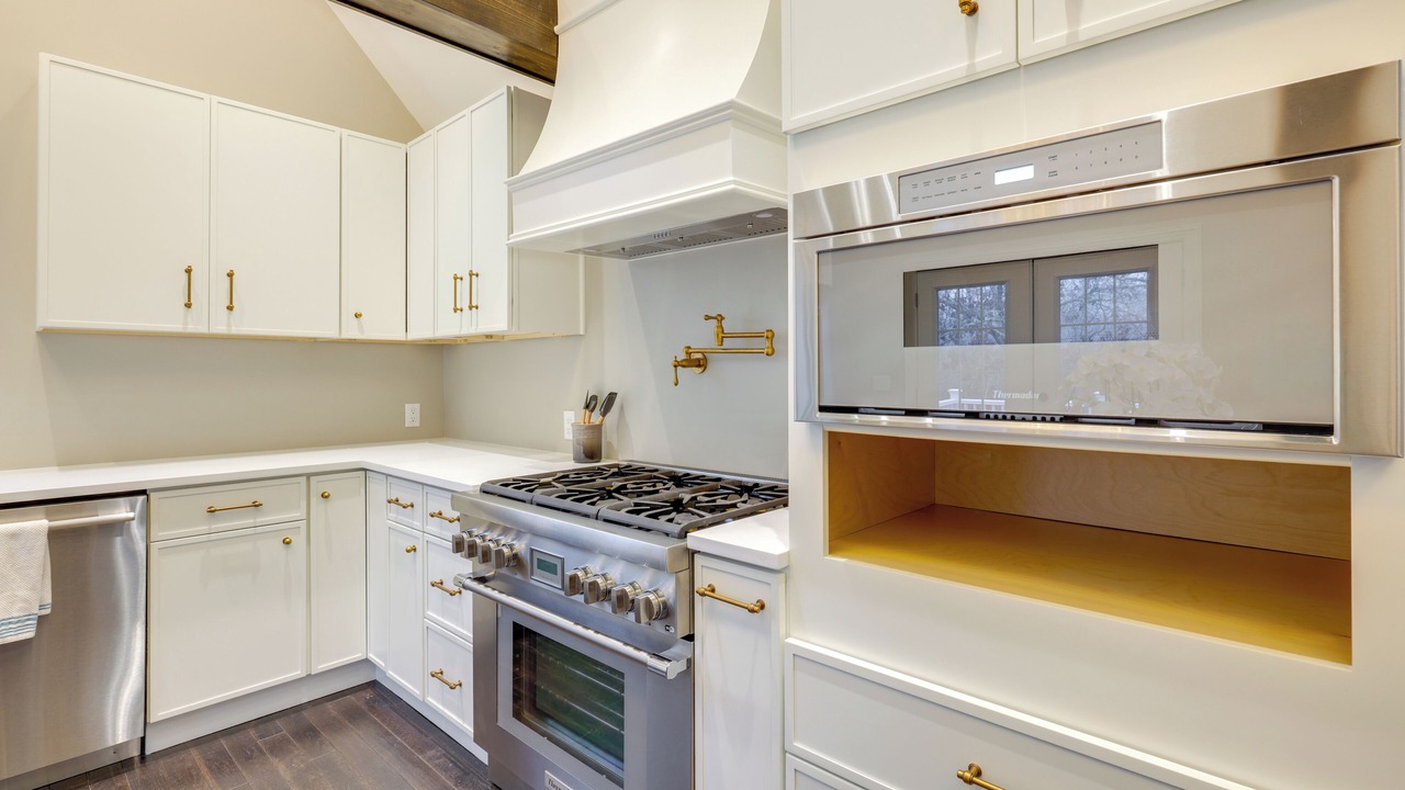 Photo of Kitchen in West Tisbury