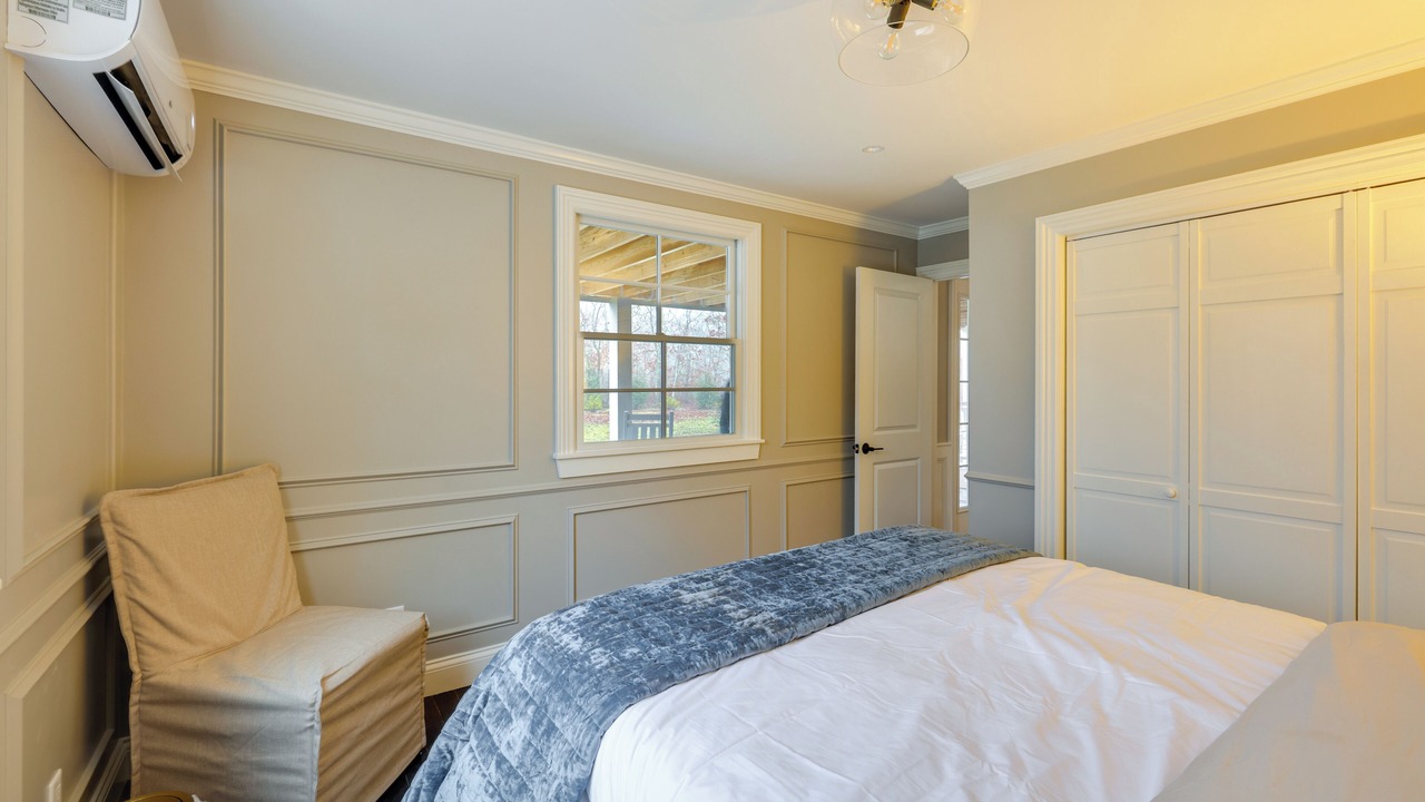Photo of Bedroom in West Tisbury