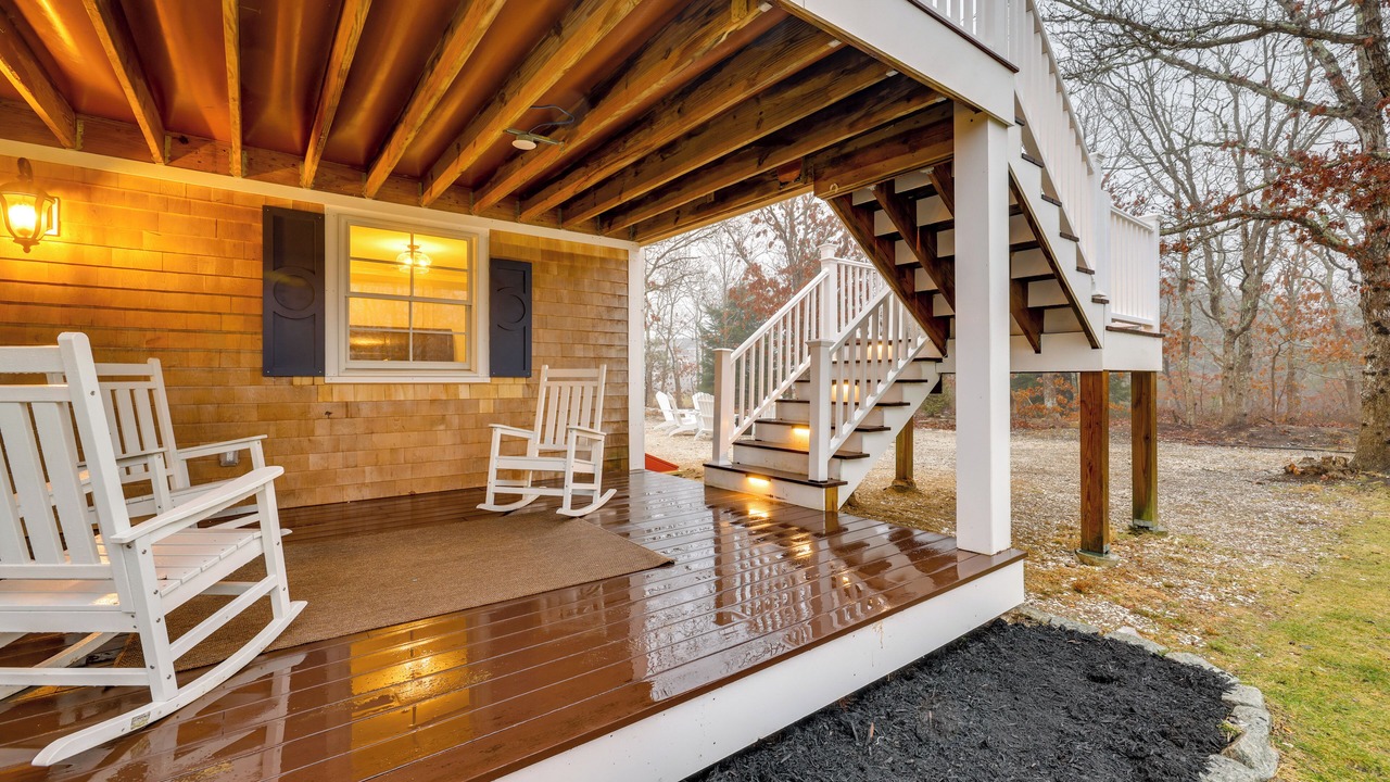 Photo of Patio Balcony in West Tisbury