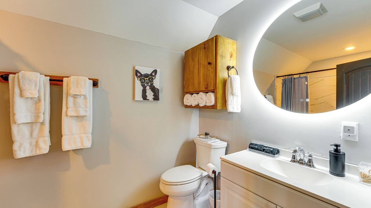 Photo of Bathroom in Maysville