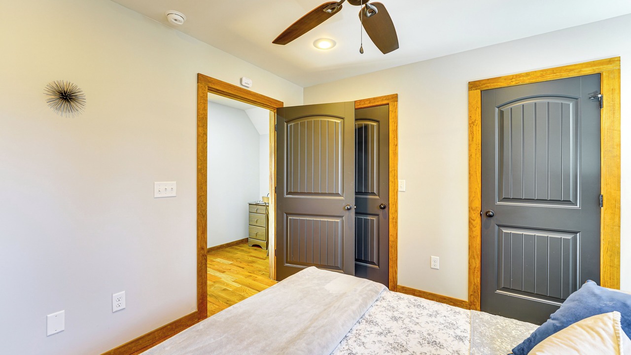Photo of Bedroom in Maysville