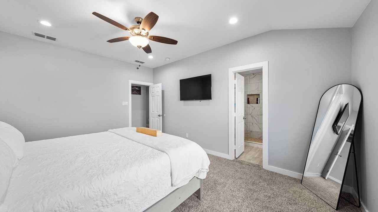 Photo of Bedroom in South Arlington