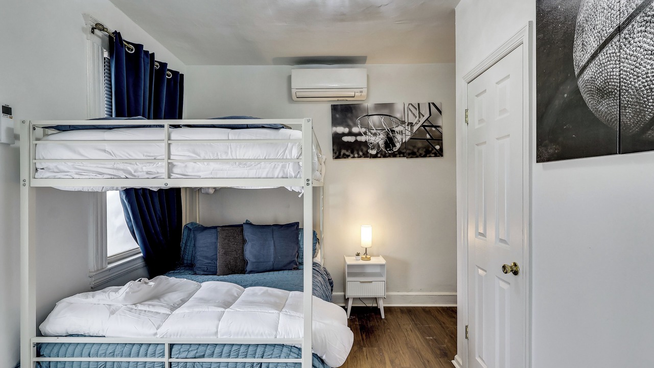 Photo of Bedroom in Lodi