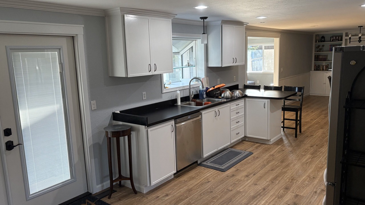 Photo of Kitchen in Silver Lake