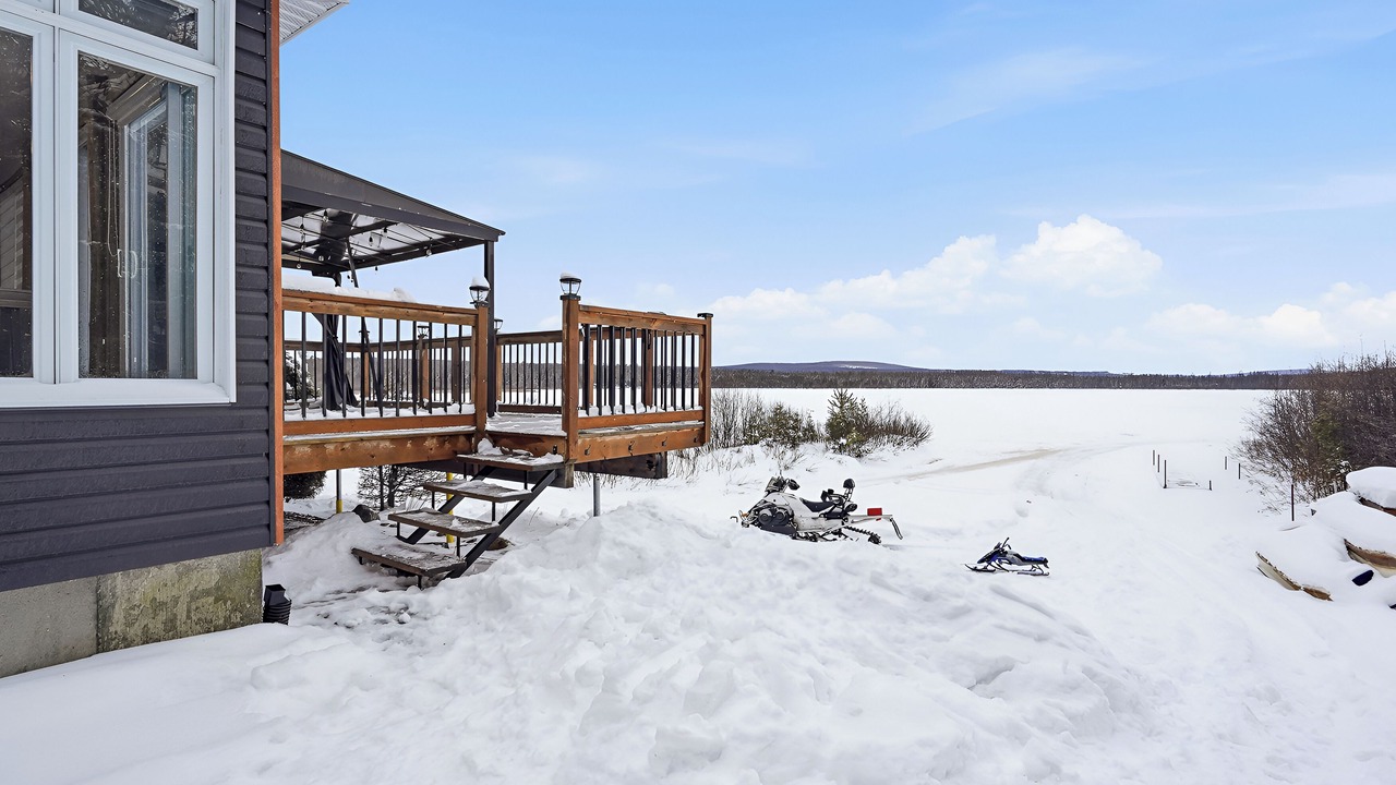 Photo of Outdoor in Adstock