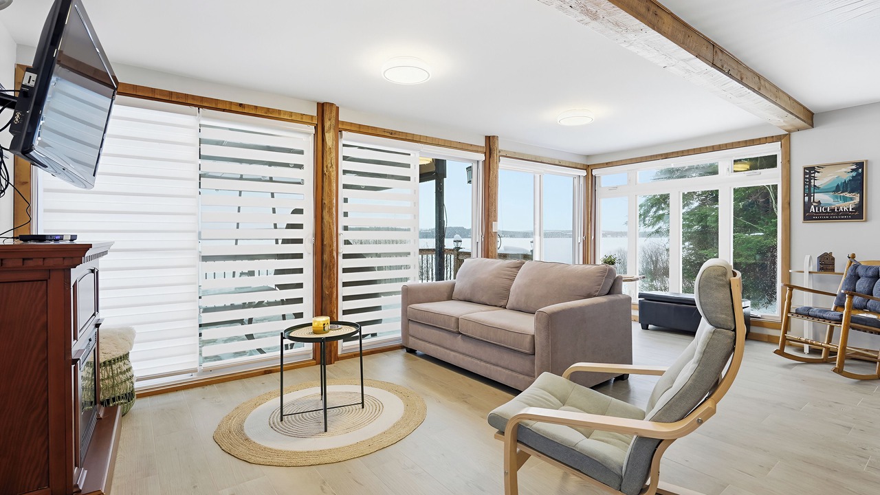 Photo of Livingroom in Adstock