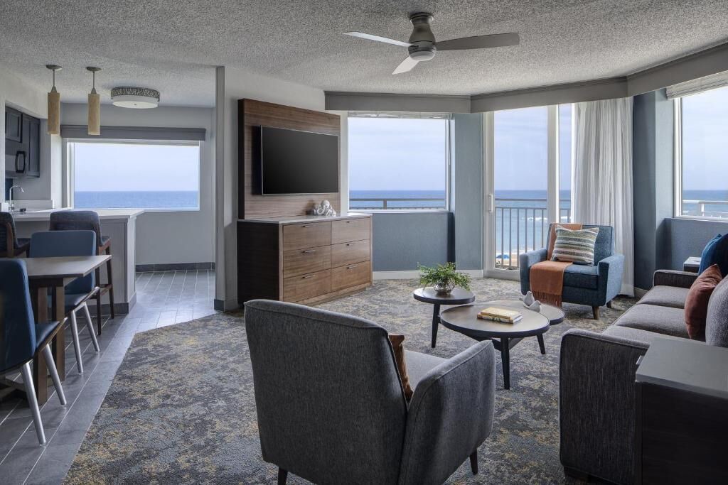 Photo of Livingroom in Stuart