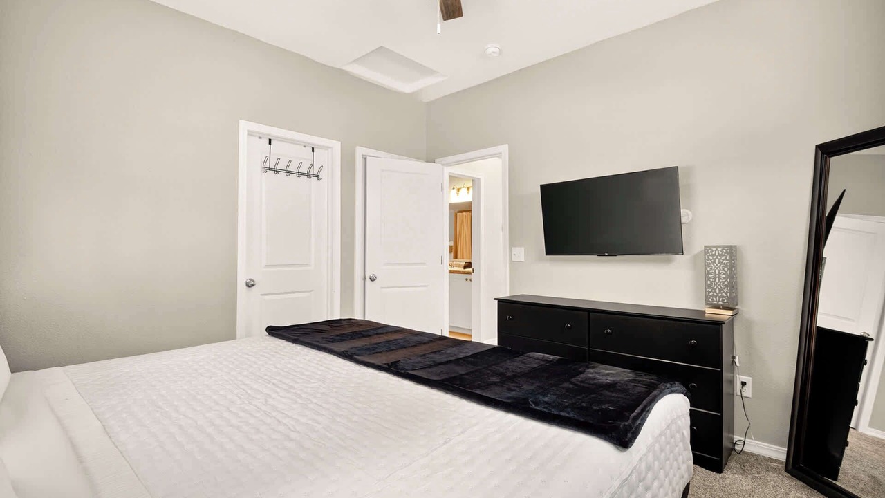 Photo of Bedroom in Rustic Hills