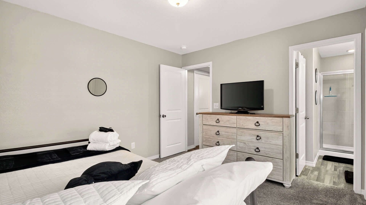 Photo of Bedroom in Rustic Hills
