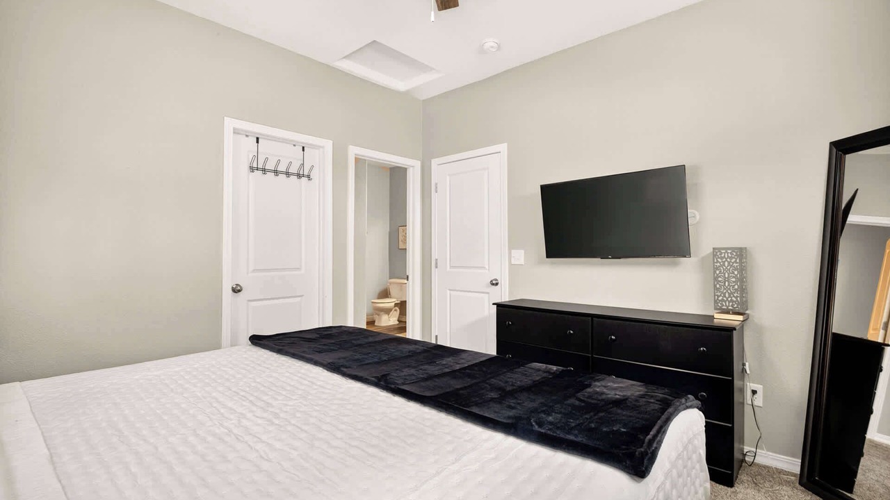 Photo of Bedroom in Rustic Hills