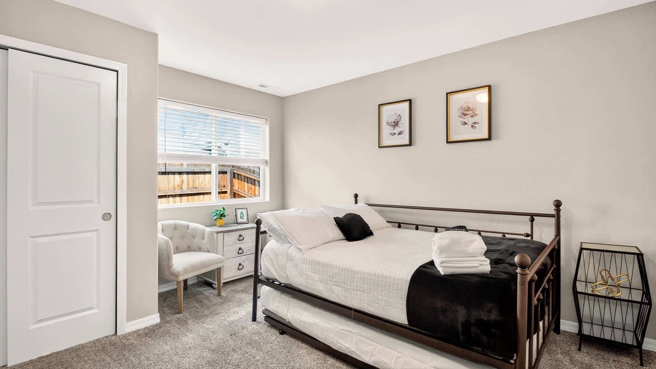 Photo of Bedroom in Rustic Hills