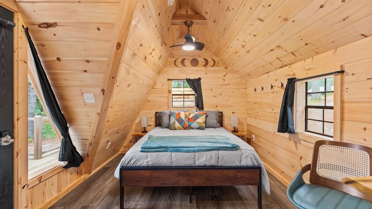 Photo of Bedroom in Oxford