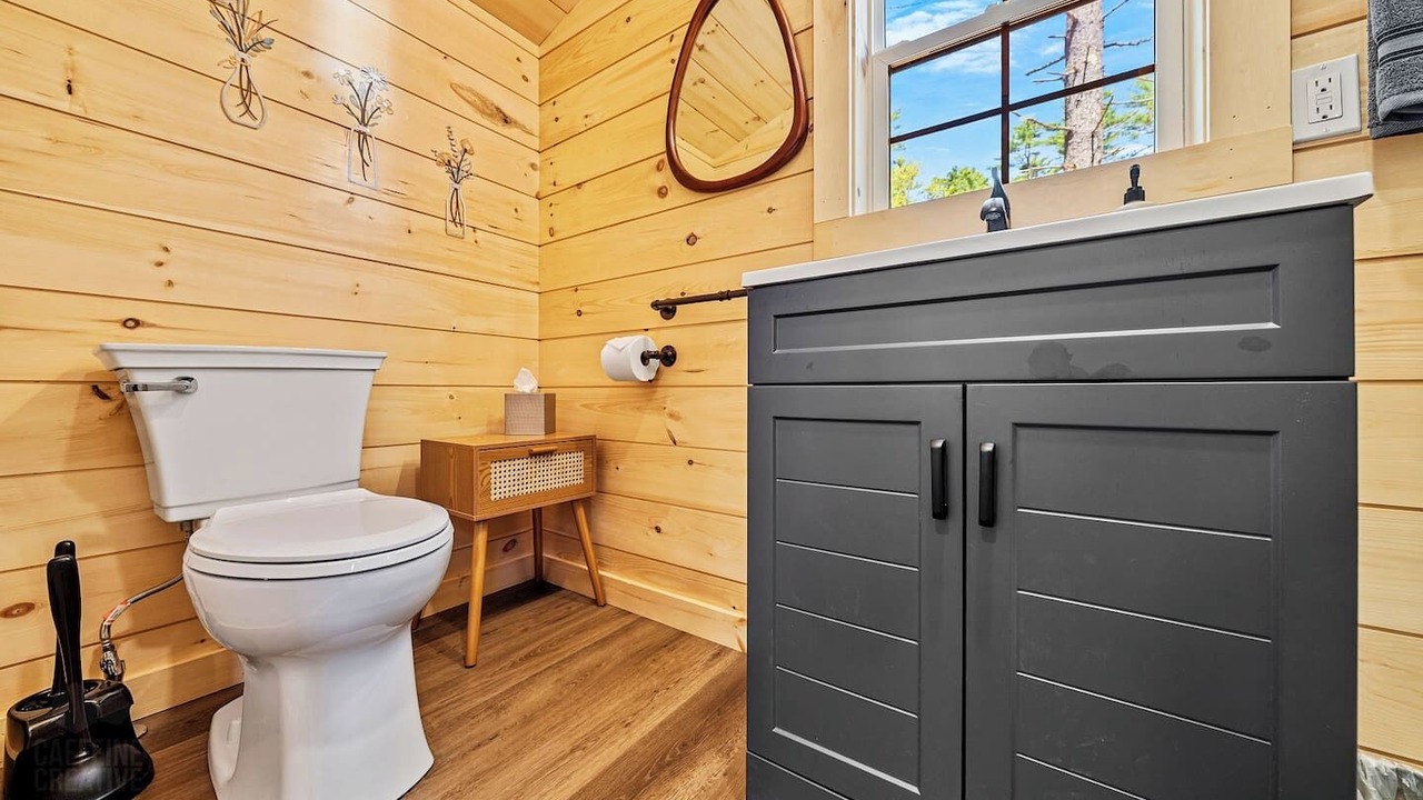 Photo of Bathroom in Oxford