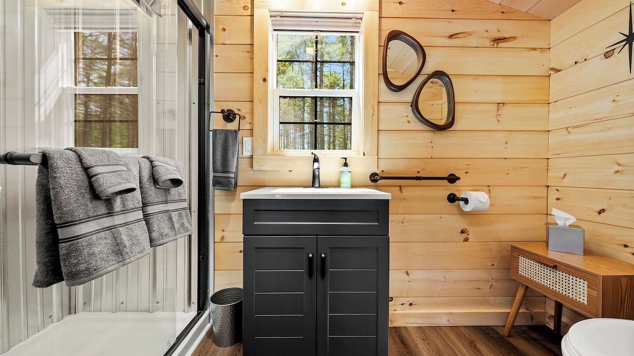 Photo of Bathroom in Oxford