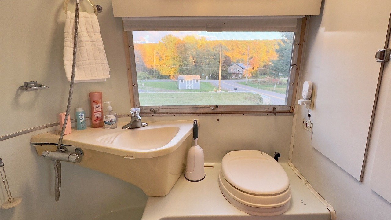Photo of Bathroom in Alpine
