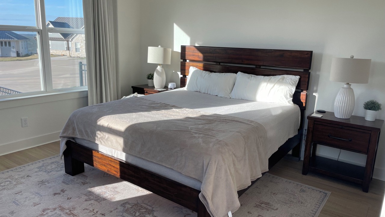 Photo of Bedroom in Pointblank