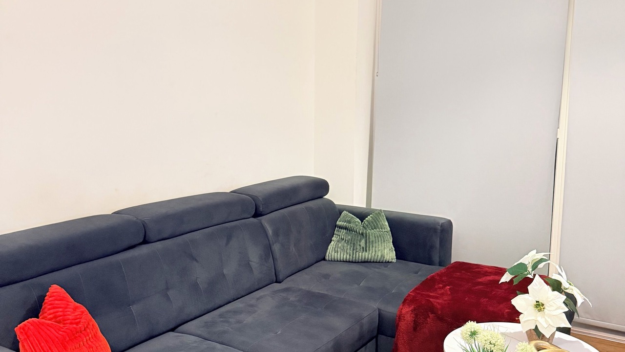 Photo of Livingroom in Eltham West