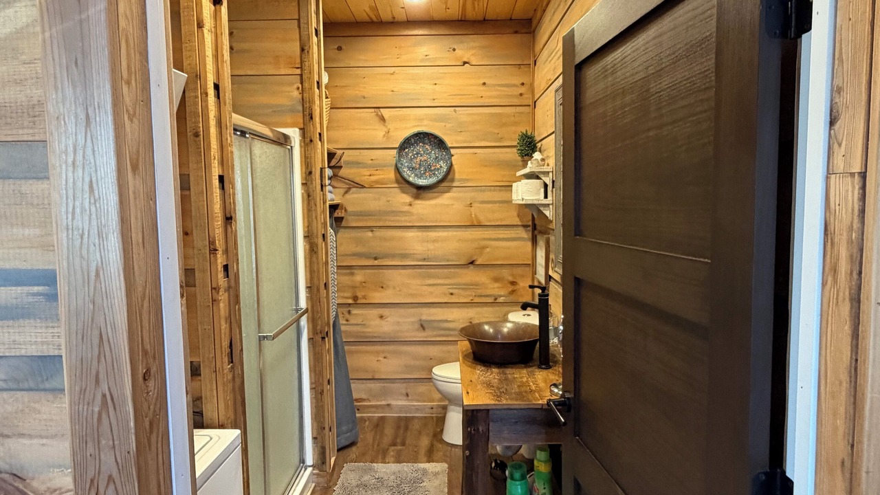 Photo of Bathroom in Christian County
