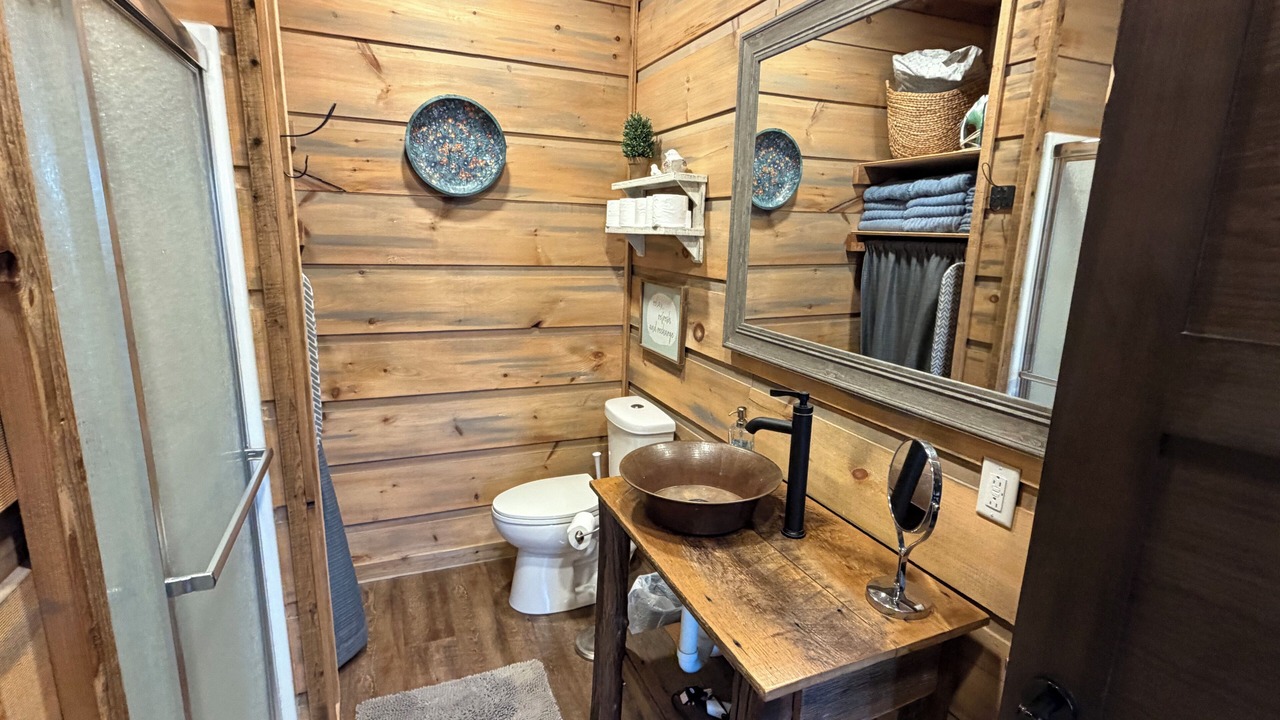 Photo of Bathroom in Christian County