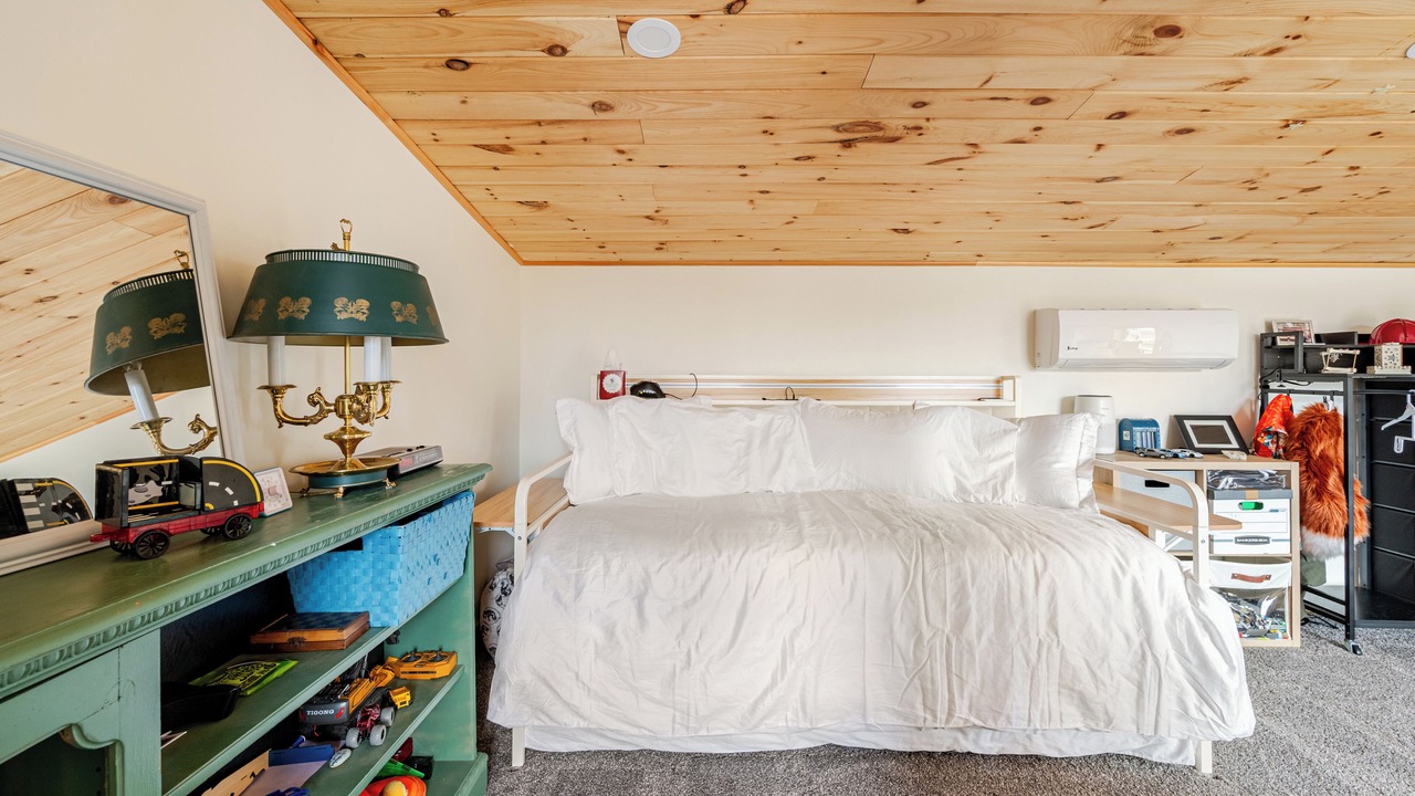 Photo of Bedroom in Alpine