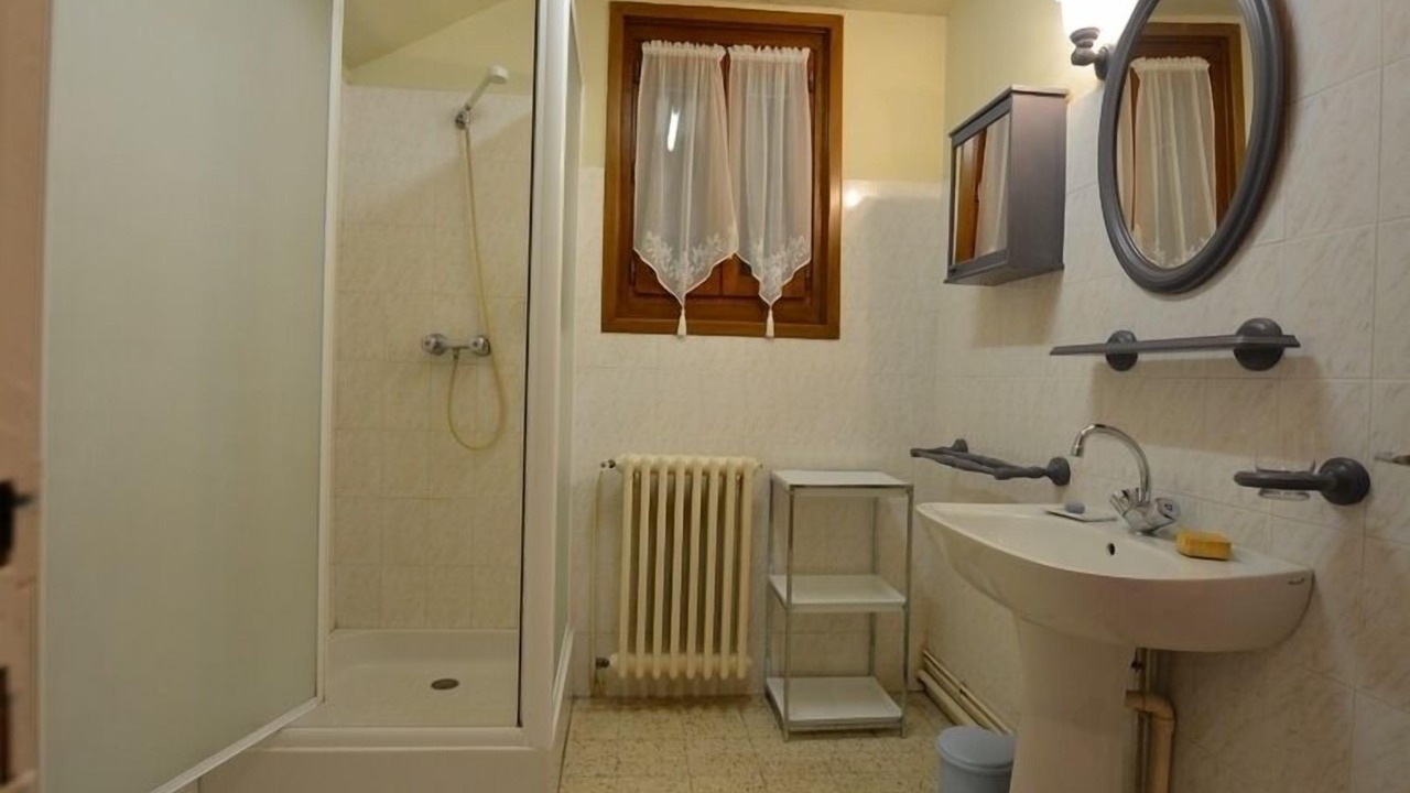 Photo of Bathroom in Mont-Saint-Vincent