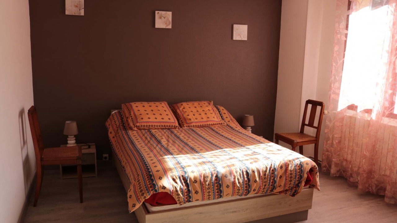 Photo of Bedroom in Mont-Saint-Vincent