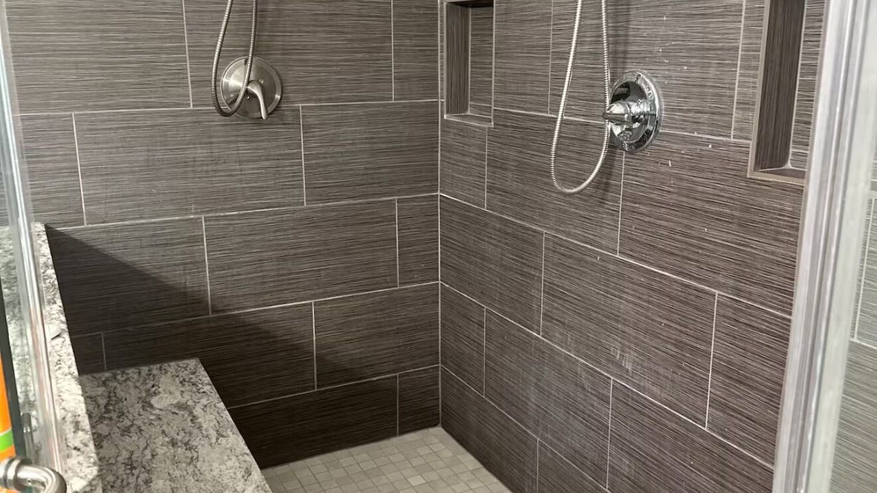 Photo of Bathroom in Pecan Grove