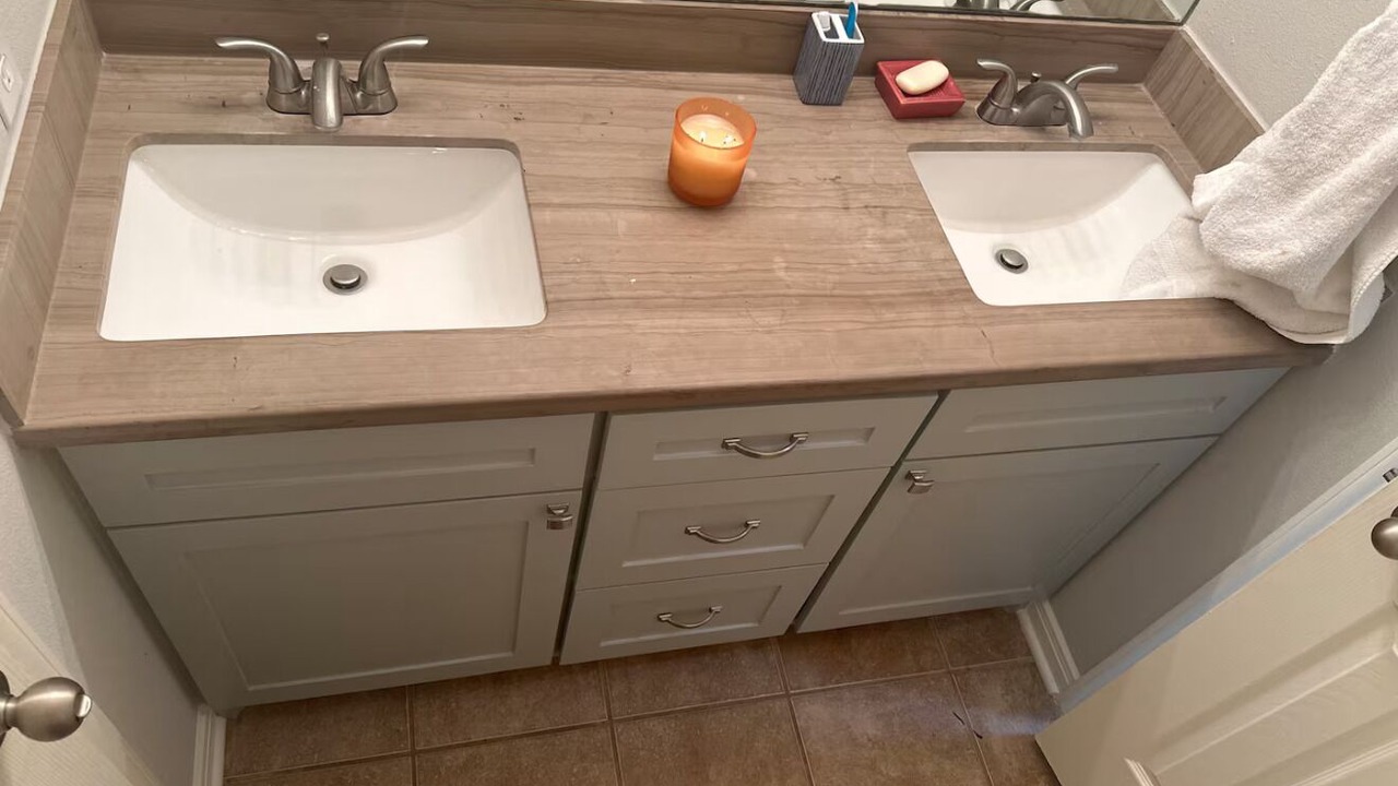 Photo of Bathroom in Pecan Grove